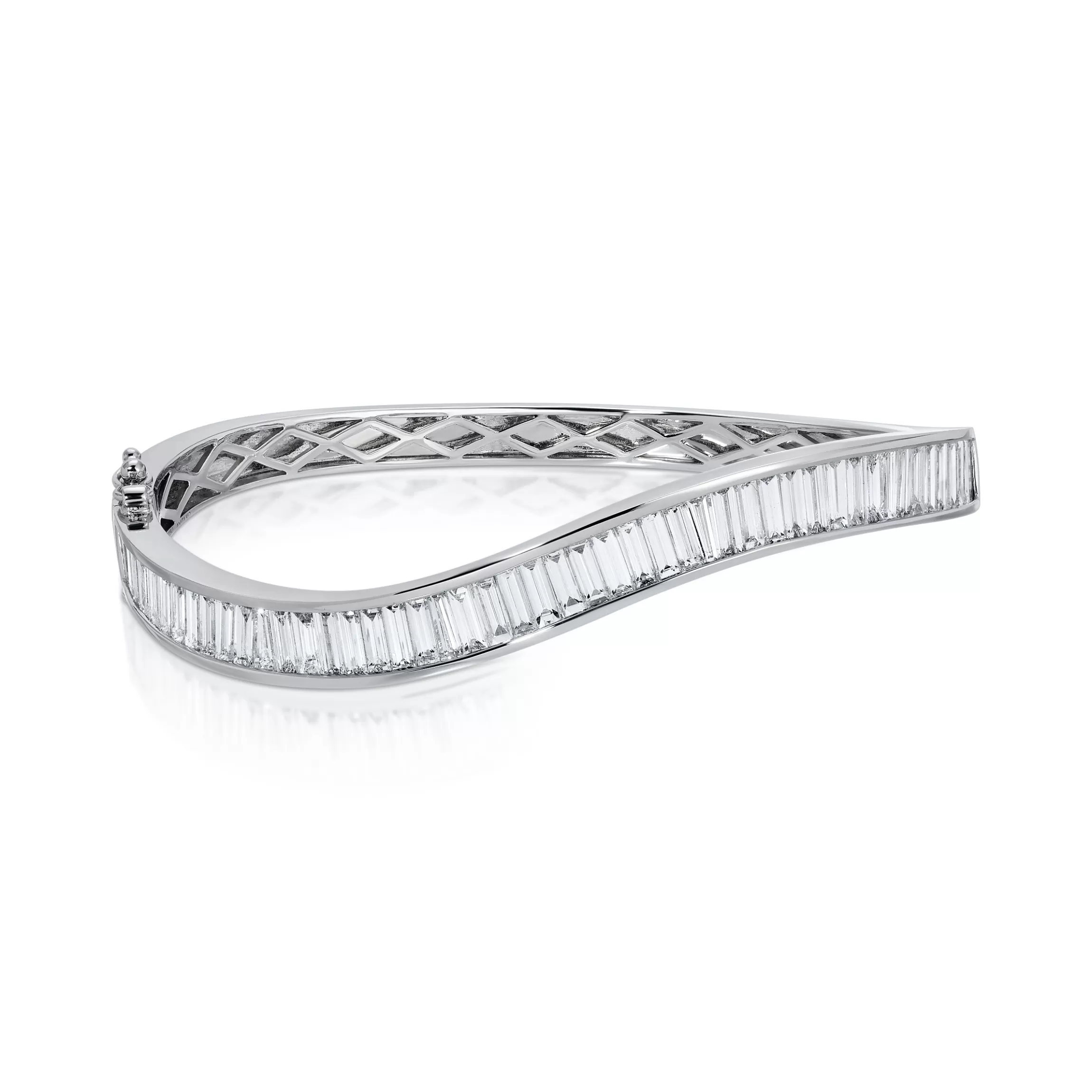 Anita Ko BAGUETTE DIAMOND WAVE BANGLE