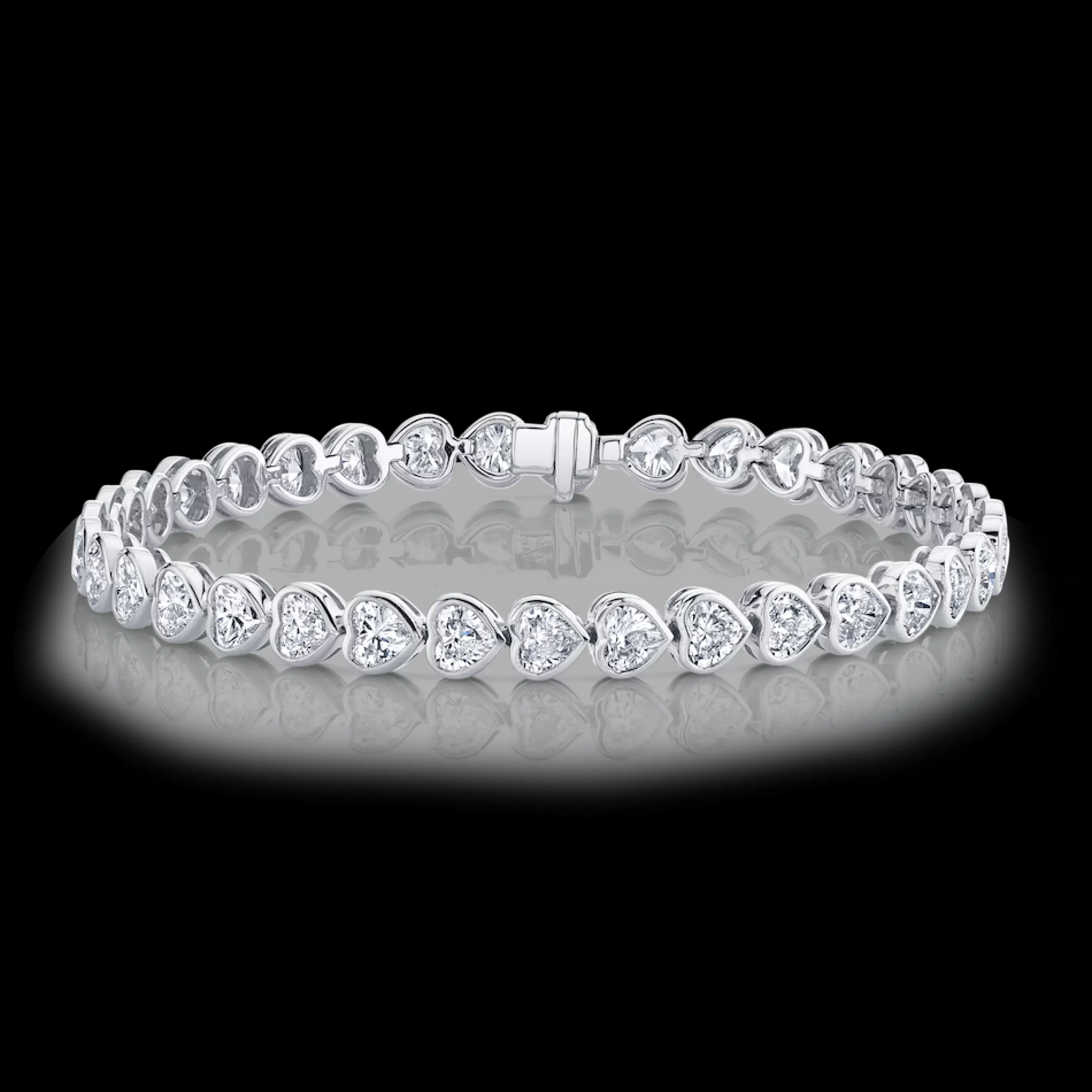 Anita Ko BEZELED HEART DIAMOND TENNIS BRACELET