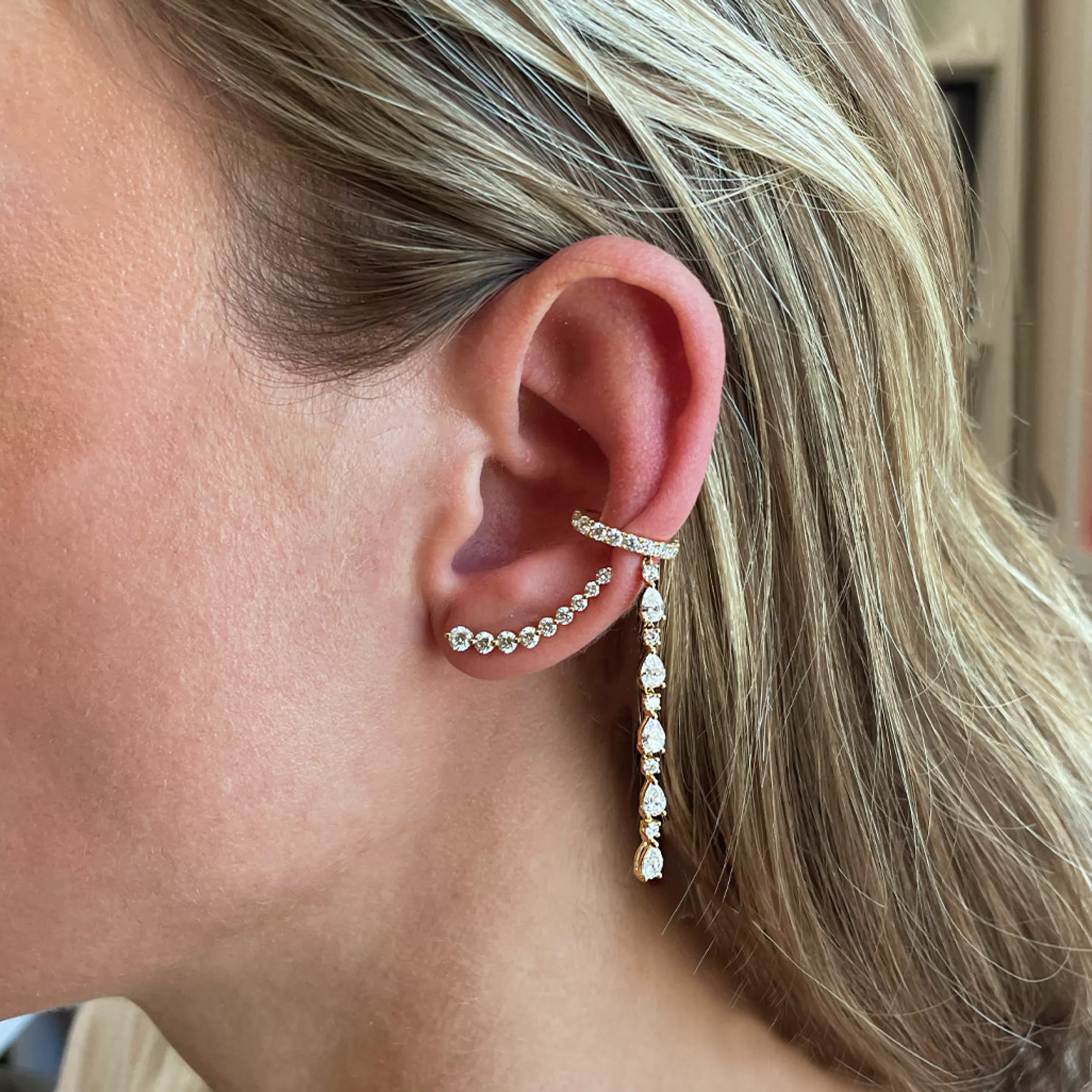 Anita Ko SINGLE ROW DIAMOND EAR CUFF WITH 5 PEAR AND ROUND DIAMOND DROPS